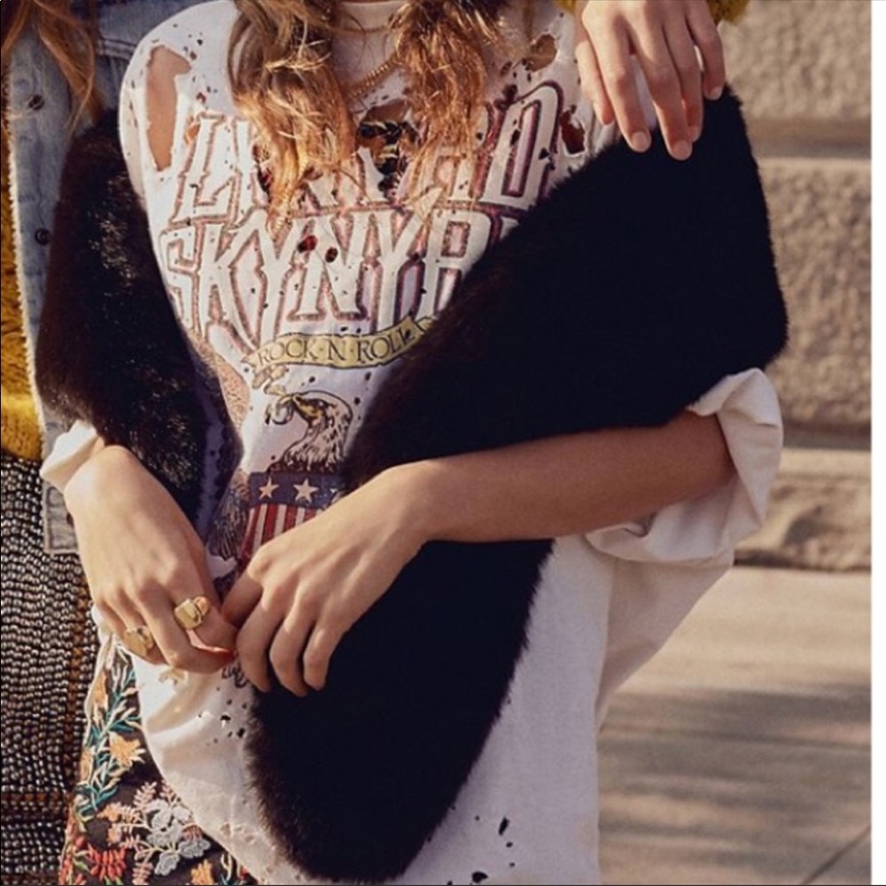 ISO OF THIS SHIRT!